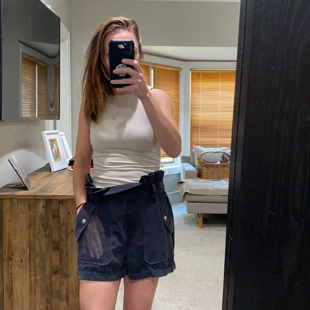 Blank NYC paper bag short S off-black